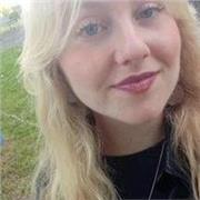 Estudio la carrera de bioquímica y me gradué en bachillerato con una nota media de 10, doy clases a cualquier curso.