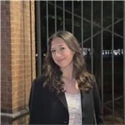 Studentessa universitaria propone lezioni di matematica, italiano, storia, geografia e inglese ad alunni della scuola primaria e s