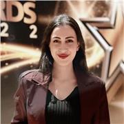 Freundliche türkische Muttersprachlerin für alle Niveaus