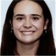 Profesora titulada en C2 de inglés, con 1 año de experiencia imparte clases online y presencial.
