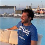 Cerchi un tutor per le lezioni ? fammi sapere di che cosa hai bisogno e cominciamo !