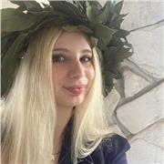 Offro lezioni private a bambini delle scuole elementari e medie, adattandole alle loro esigenze