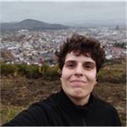 Soy una profesora titulada y nativa que imparte clases particulares en Ponferrada