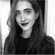 Profesora de inglés para clases de apoyo y preparación de exámenes. Desde niveles iniciales hasta B2.Graduada en Estudios Ingleses con un máster en Profesorado. Nivel C1 certificado por Cambridge. Presencial y online