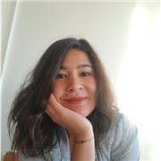 Prof d'anglais, cela fait plus de 10 ans que j'étudie l'anglais, je suis partie vivre aux Etats Unis pendant un an et j'aime transmettre mes connaissances de manière ludique et amusante !