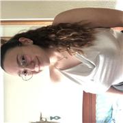 Educadora infantil, con experiencia trabajando con niños. Puedo ayudar con los deberes y dudas