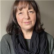 I can help you plan for the person you are. Join me to develop self awareness, focus on your strengths and grow a positive mindset