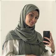 Prof de Français, spécialisée en stylistique et passionnée par les “pourquoi ?”