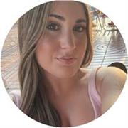 Soy una persona organizada, puntual y responsable. 
Materias: Primaria (todas las asignaturas)