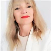 Mentora de negocio y marketing para emprendedores y profesionales.