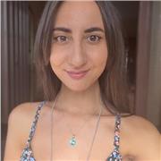 Insegnante offre lezioni private per alunni di elementari, medie e superiori. Molto paziente e affidabile, creativa ma allo stesso tempo pratica!