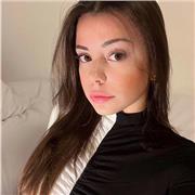 Studentessa universitaria offre ripetizioni di italiano a Riva del Garda