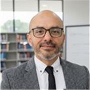 Doctorando en administración de empresas. Profesor universitario con más de 12 años de experiencia.