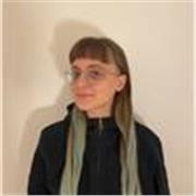 Giovane insegnante offre lezioni private di matematica e fisica