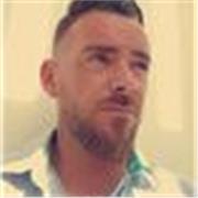 Bonjour, 
 Je suis ici pour vous apprendre les bases du bricolage et vous apprendre à vous servire des machines.