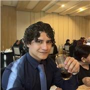 Ayudando a los demás a mejorar en sus estudios