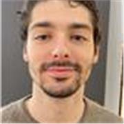 Offro lezioni a studenti delle medie e delle superiori, adattandole ai loro bisogni 