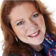 I am a patient native speaker, who will help you build your confidence with fun, engaging and informative lessons. Business or general English, for professional reasons or just for pleasure.