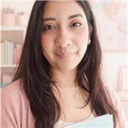 Docente especializada en lectoescritura y estimulación integral para la educación