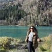 passionate tutor with 5 years experience in languages, maths and physics.