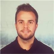 Persona seria, de confianza y muy profesional con experiencia y formación en el mundo del deporte y del Entrenamiento Personal. Licenciado en Ciencias del deporte y Educación física por la UPM hace 9 años.Entrenamientos personales a domicilio o al aire