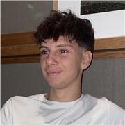 Profesor de apoyo escolar capaz de impartir mates física y química de hasta cuarto de la ESO