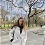 Profesora de apoyo escolar para emprender clases online en inglés. Certificado en Advanced, Cambridge