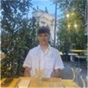 Nauczyciel geografii dla uczniów szkoły podstawowej i średniej