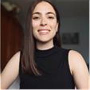 Refuerzo escolar desde Primaria hasta FP. Graduada en Psicología y Técnica de Laboratorio, con experiencia en el área educativa.