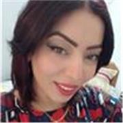 Professeure d’anglais dynamique offre cours en ligne pour progresser vite.