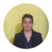Profesora de inglés imparte clases efectivas a todos niveles