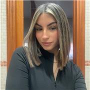 Profesora de educación Primaria hasta 4 de primaria (10 años).
Me defino una mujer amable, responsable, activa y atenta.