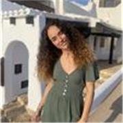 Maestra de primaria titulada con mención en inglés como lengua extranjera