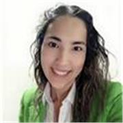 Profesora de matemáticas y ciencias para todos los niveles. 