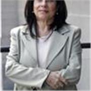 Profesora de Marketing con más de 15 años de experiencia en universidades y escuelas de negocio liderando proyectos emprendimiento