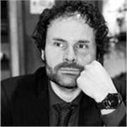 Laureato in Composizione impartisce lezioni di Armonia, composizione,analisi