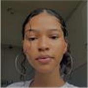 Aulas de português, matemática, ciências, artes, geografia e história