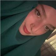 Prof de français, motivée à vous faire apprendre