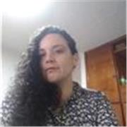 Licenciada en Castellano y Literatura, con experiencia en aula y en primera infancia ademas de desempeñarme como tutora de menores