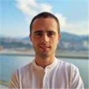 Profesor de Economía y Empresa, especializado en la rama contable, apto para todas las edades