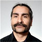 Profesor de Inglés con 20 años de Experiencia Soy un apasionado y dedicado educador con dos décadas de experiencia enseñando inglé