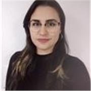 Soy extrovertida, simpática, responsable y amo a los niños. Puedo adaptar mis clases a las necesidades de cada alumno.