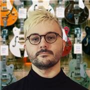 Rémy DEBAUMONT donne cours de basse à Paris