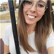 Studentessa di psicologia, da diversi anni ho studiato da autodidatta questa disciplina e da 2 anni sono iscritta all’università