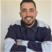 Profesor para alumnado de Primaria, ESO y Bachillerato de Ciencias Sociales y de Humanidades.
