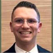 Sei alla ricerca di un insegnante di matematica divertente ma serio? Ti aspetto