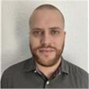 Profesor de matemáticas, física y química de la ESO y Bachillerato