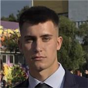Fluent English Tutor Helping Viennese Students Speak with Confidence