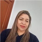 Soy una persona activa y enseño lo que se, para que el conocimiento pueda ser de todos