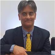 Traduttore e coach linguistico con oltre 10 anni di esperienza